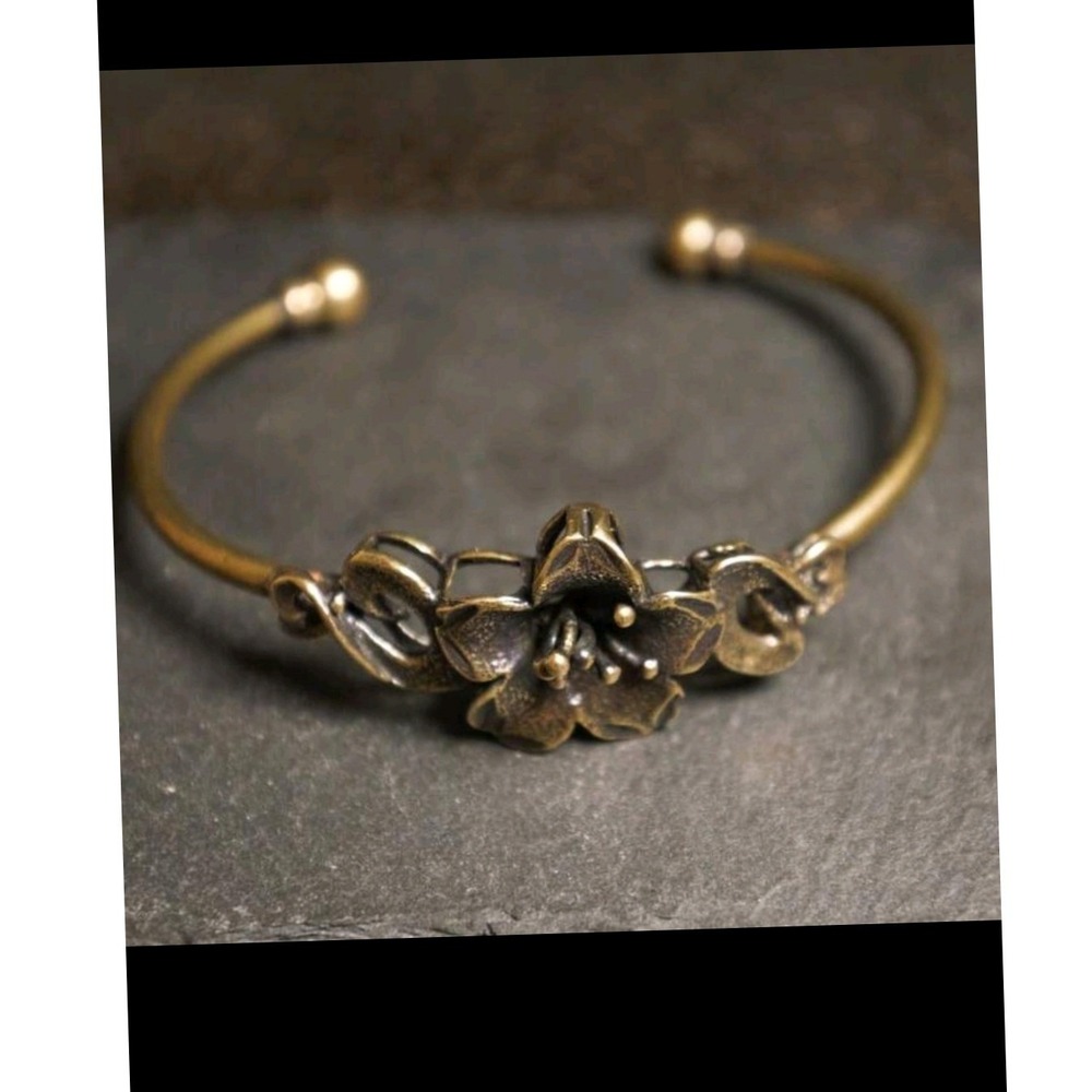 Antique vintage inspiredBronze Cherry Blossom Floral Cuff Bracelet Adjustable